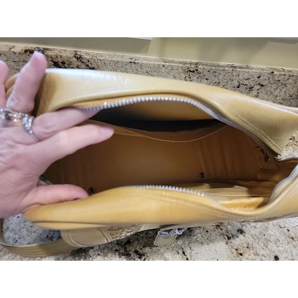 American Tourister 1978 HARVEST GOLD Carry On Travel Bag Weekender Vintage